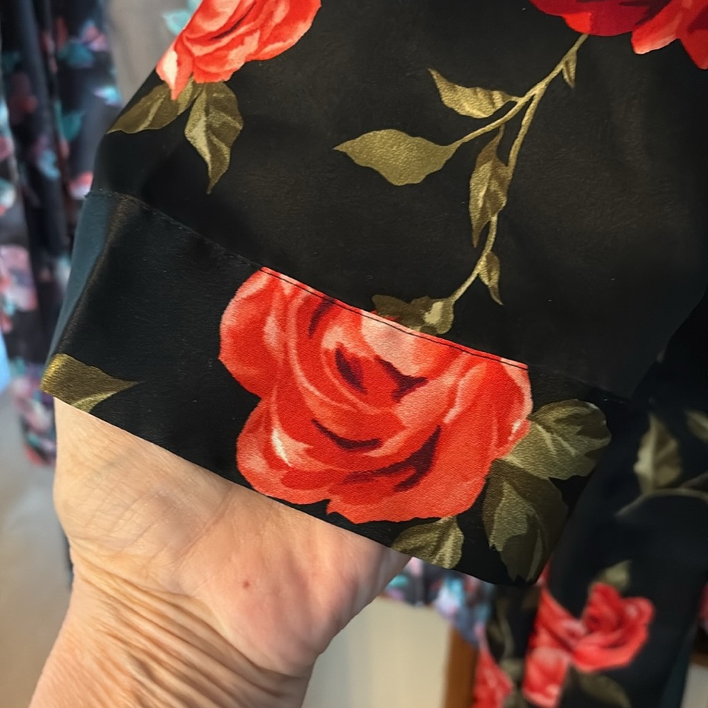 2 Floral Satin Robes with Pockets! - Picture 4 of 14